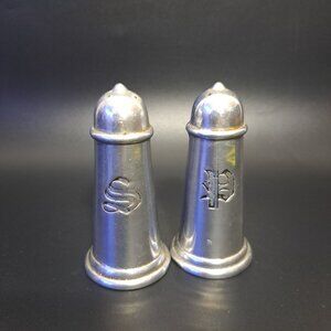 Wilton Armetale Salt Pepper Pewter Shakers English Pub Tavern Shaker Set